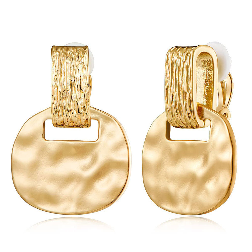 Women's Water Ripple Fashion Commuter Retro Style Ear Clip