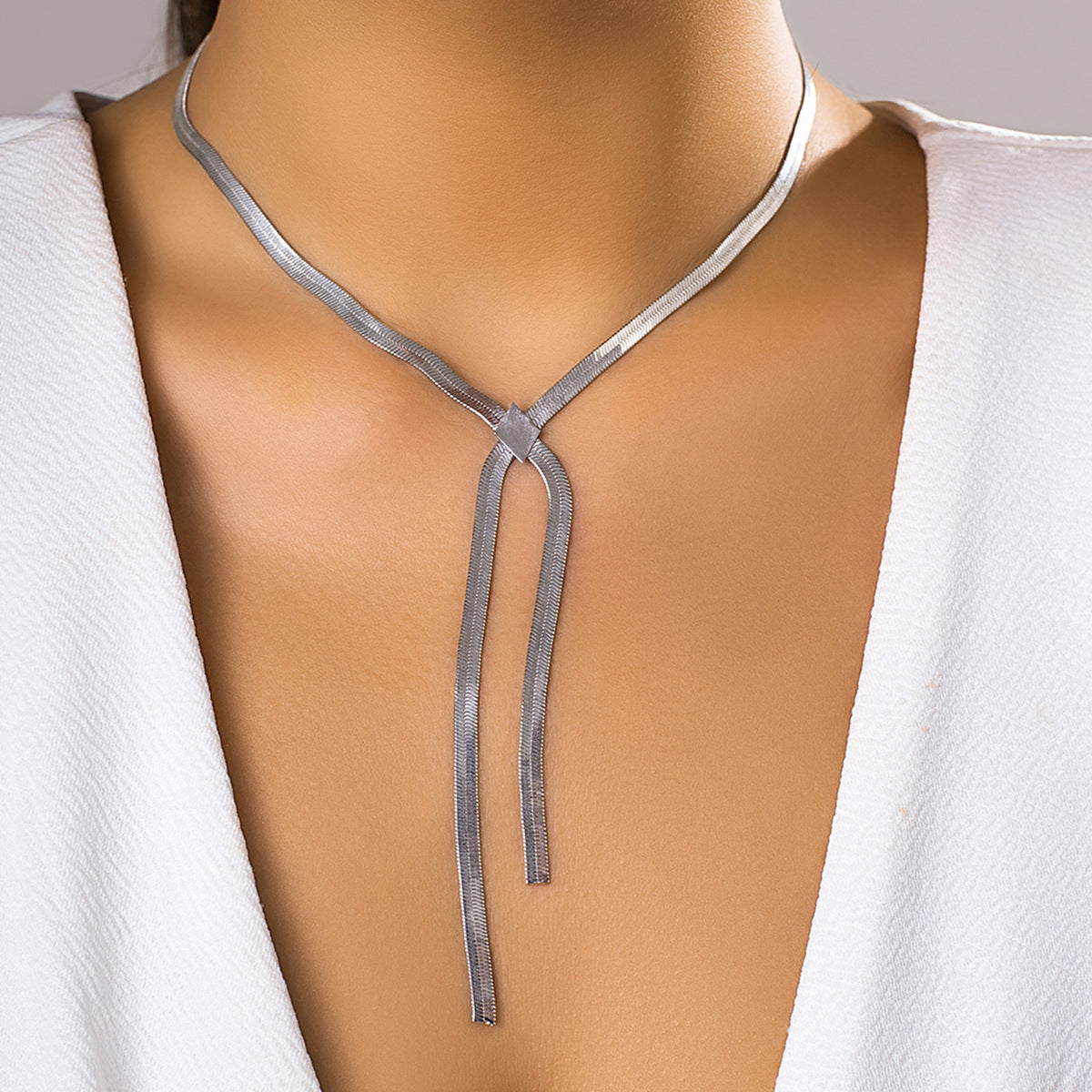 Women's Hop Clavicle Chain Snake Bone French Necklaces