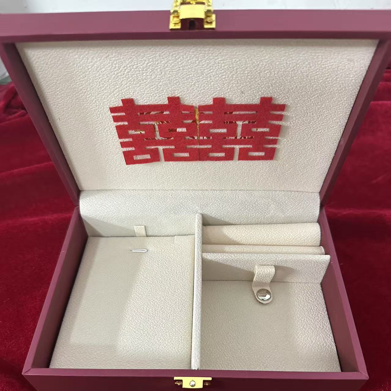 Simulation Three Gold Swing Placer Ancient Bracelet