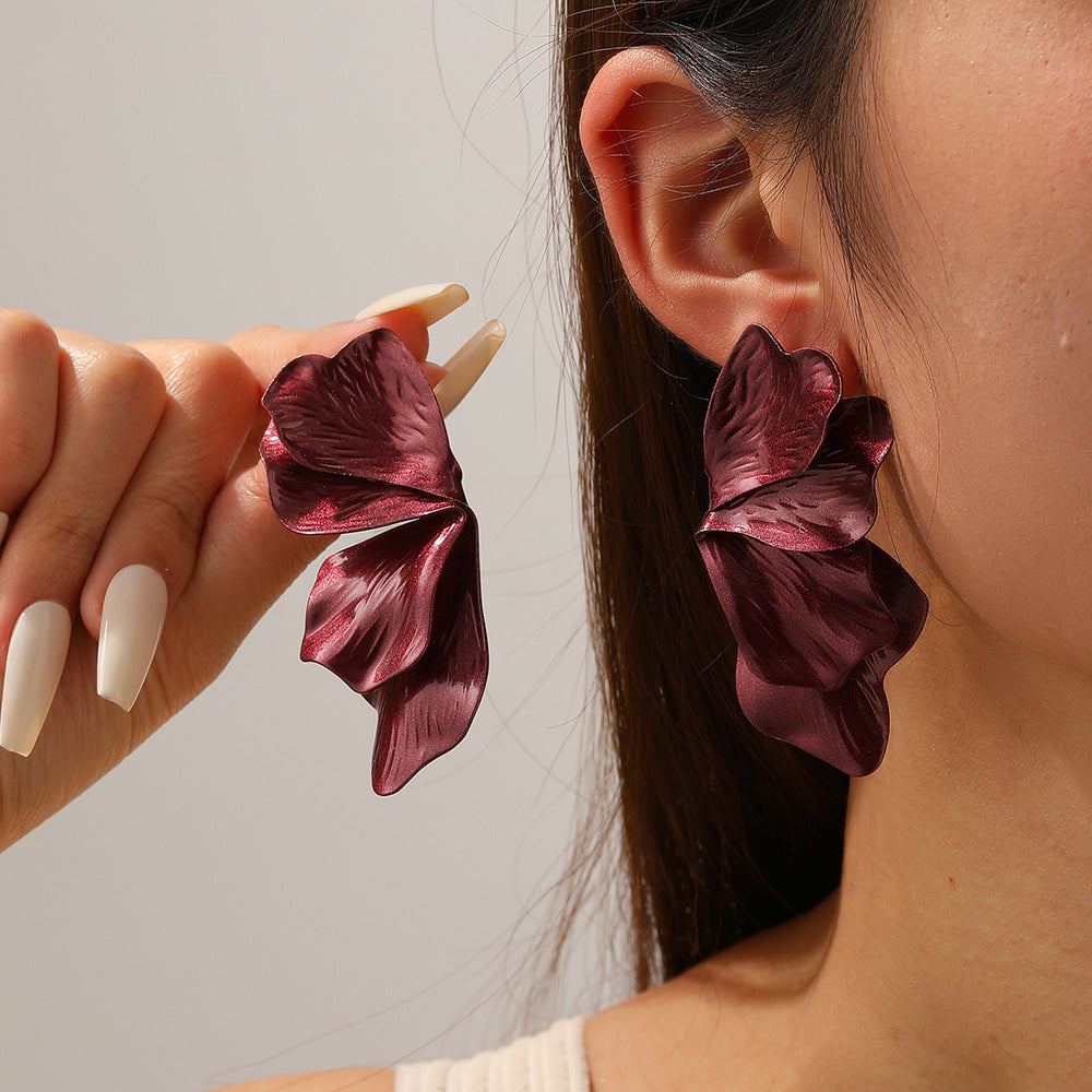 Baroque Style Solid Color Petal Design Versatile Earrings
