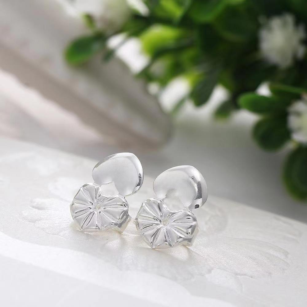 Aid Buckle Lifter Heart-shaped Pure Copper Earrings