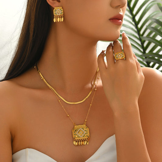 Light Luxury Simple Palace Style Metal Square Earrings
