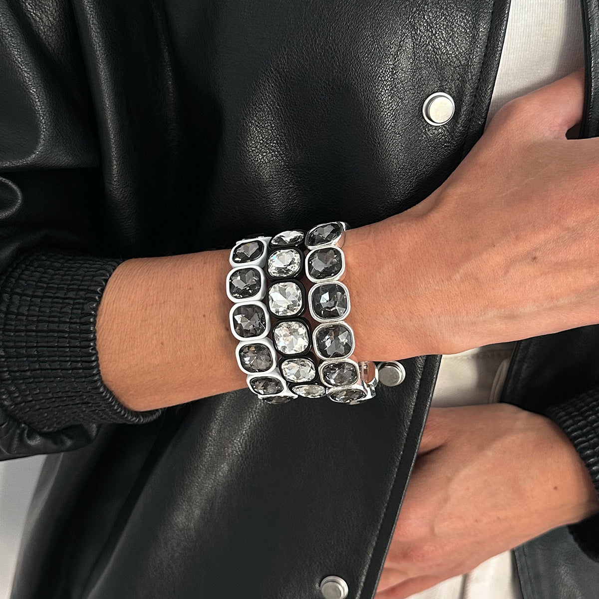 Light Luxury Inlaid Acrylic Diamond Trendy Ring