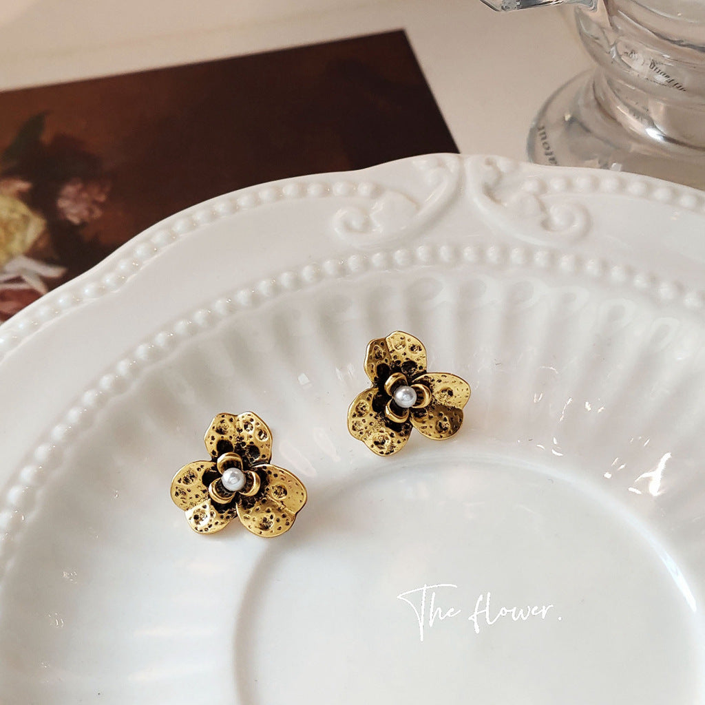 Tarnish Sier Needle Flower Ancient Gold Petal Simple Graceful Eardrops Stud Earrings