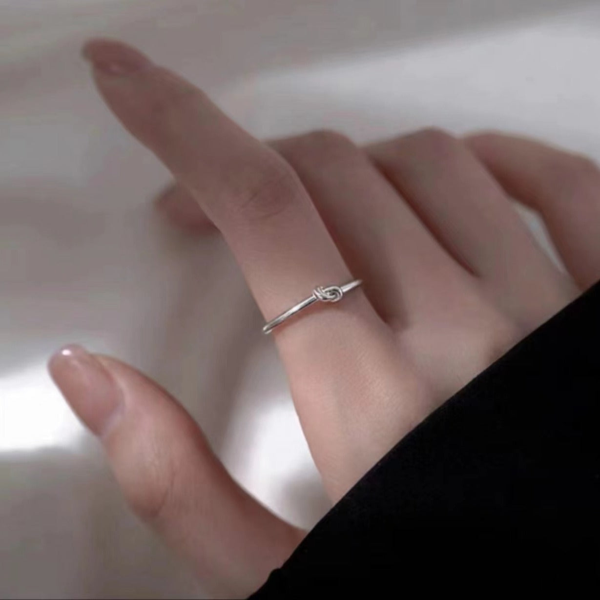 Female Design Fashion Personalized Index Finger Light Luxury Rings