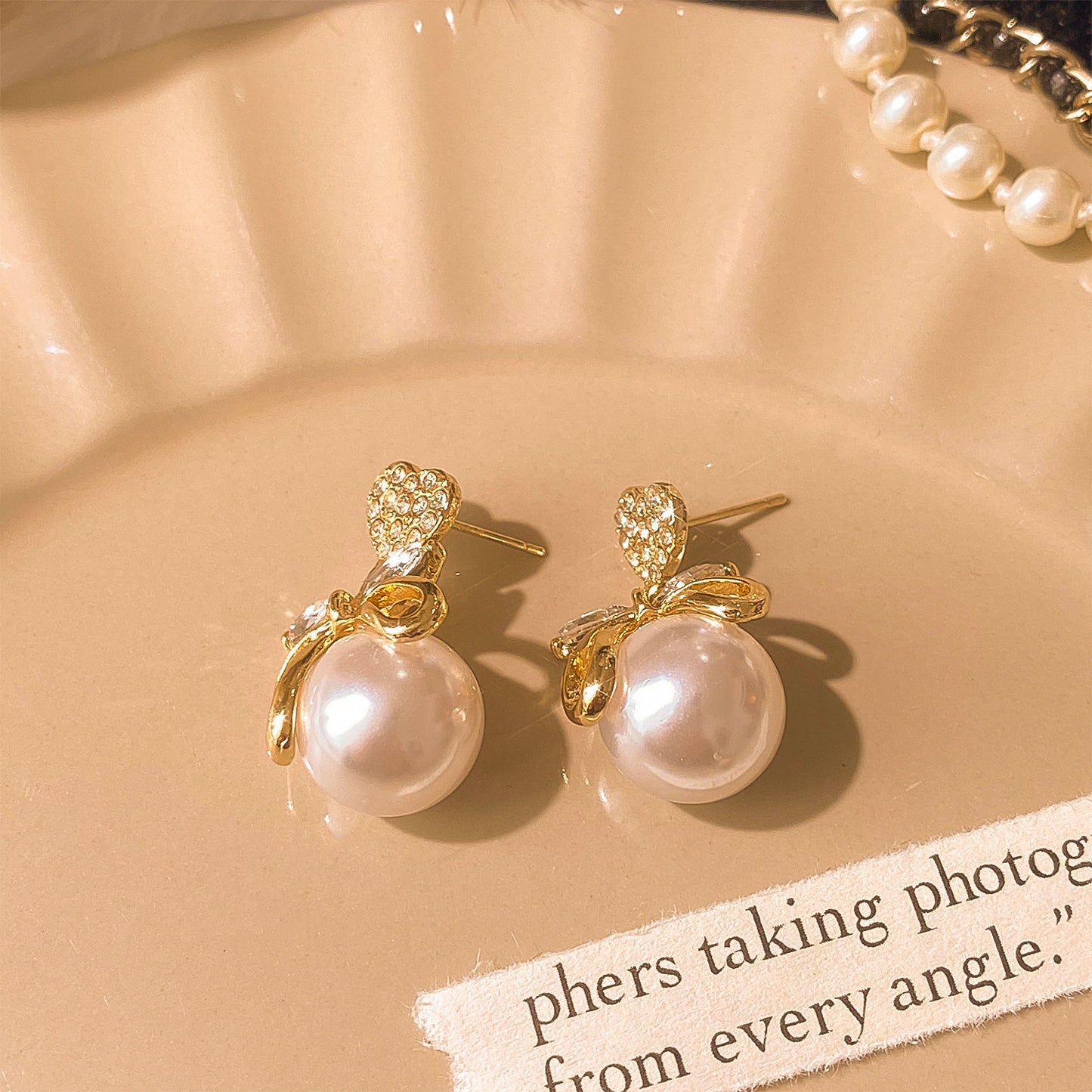 Women's Light Luxury Rhinestone Elegant All Match Earrings