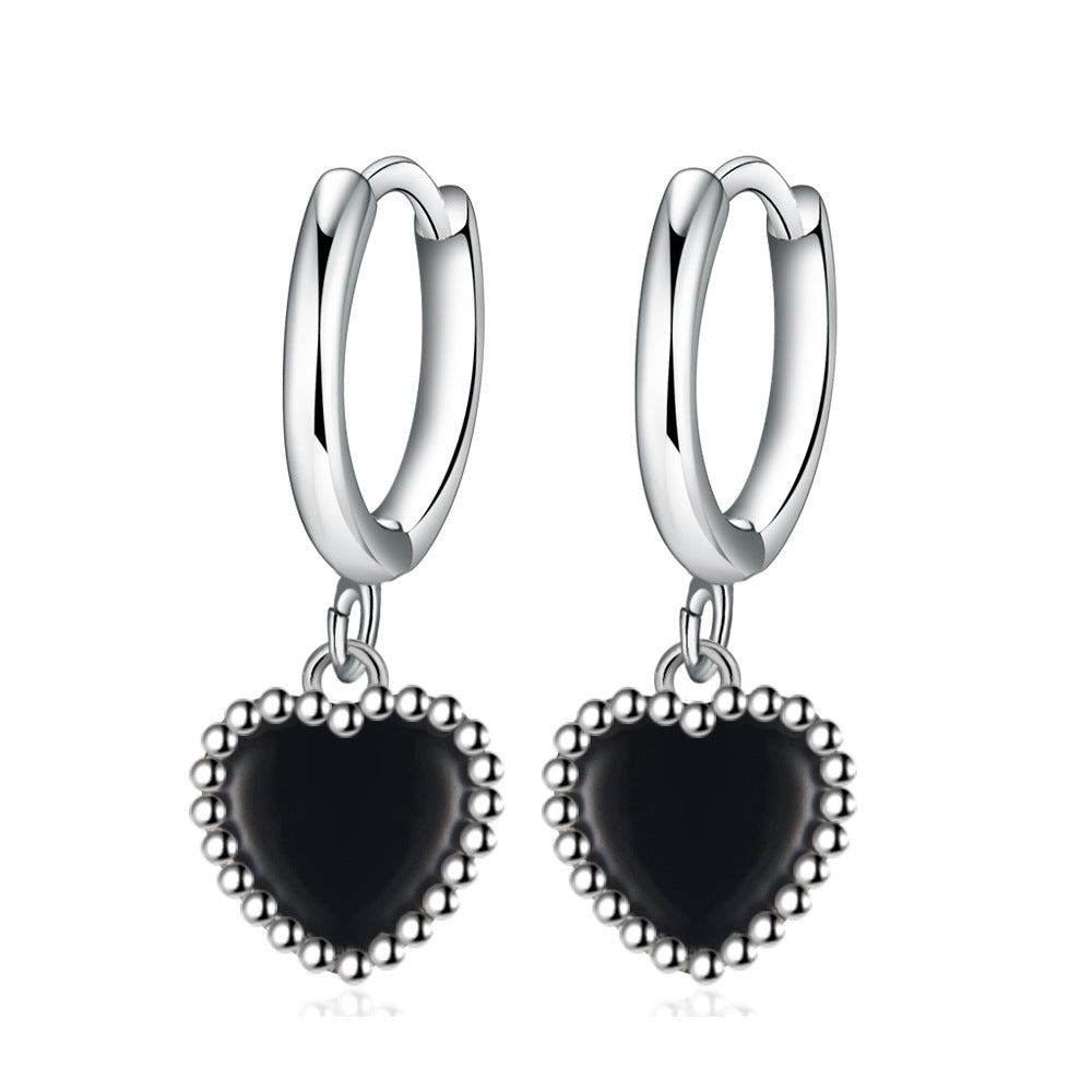 Boucles d'oreilles en époxy noir, Clip d'oreille en forme de cœur d'amour, niche féminine mignonne