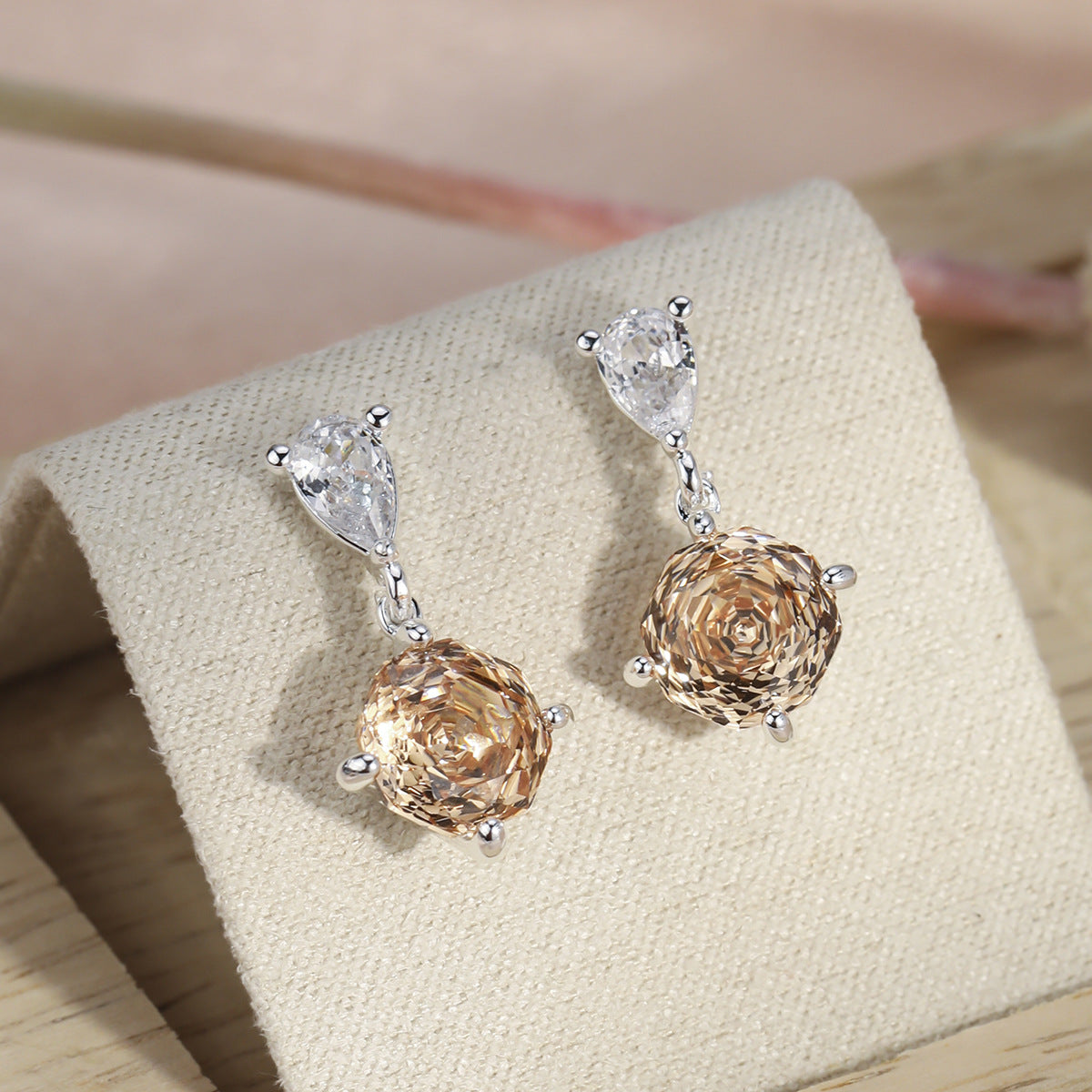 Pearl Colorful Zircon Female Fresh Temperament Stud Earrings