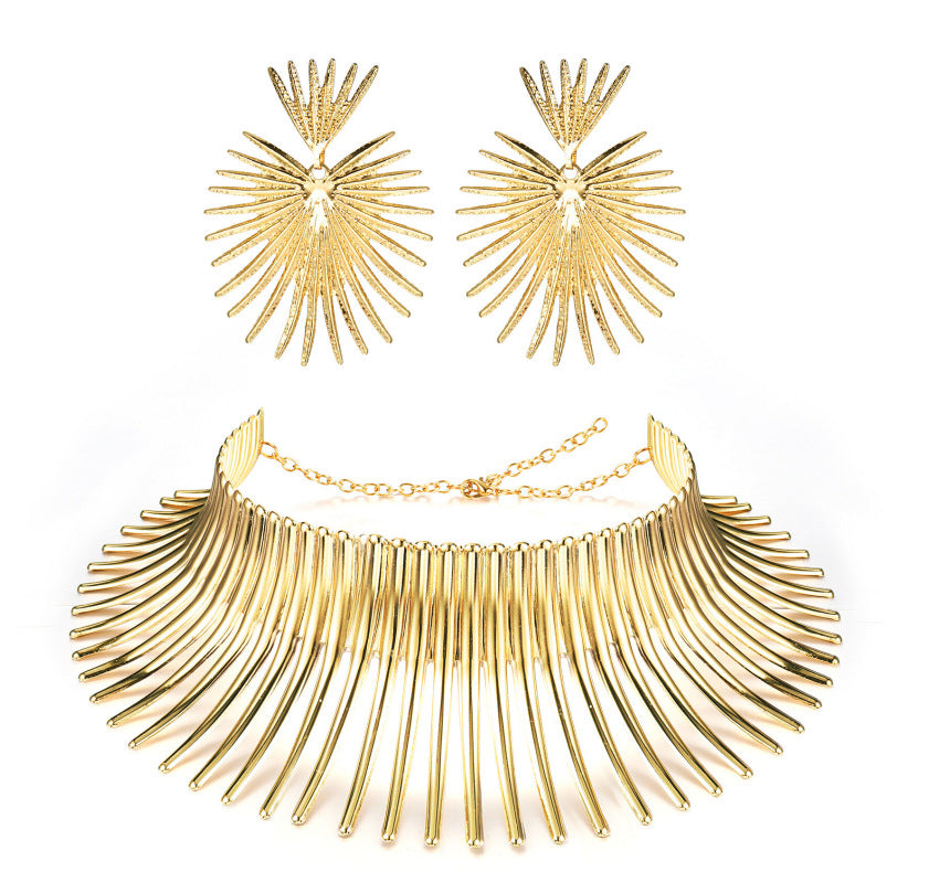Metal Armband Glossy Exaggerated Collar Neck Bracelet