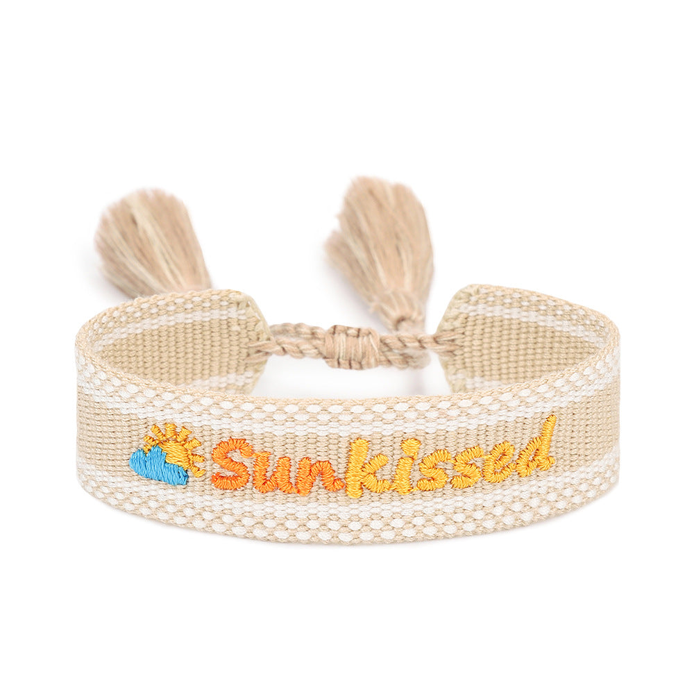 Gewebte, bestickte Buchstaben-Wassertropfen-Armbänder für Damen im Sommer-Strand-Element-Stil