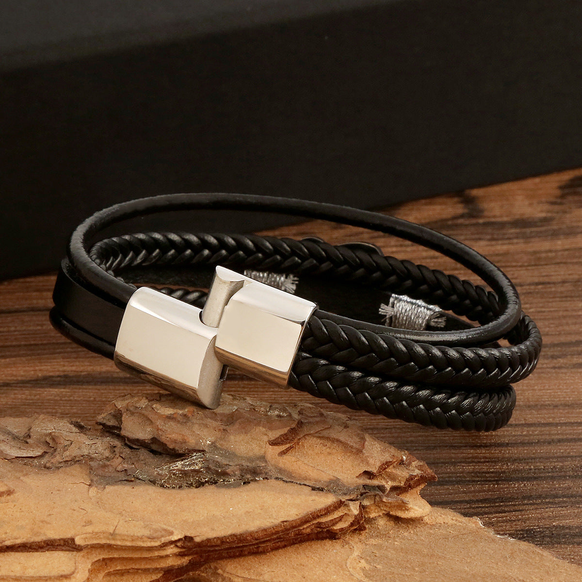 Men's Fashion Tiger Head Stainless Steel Leather Braided Bracelets