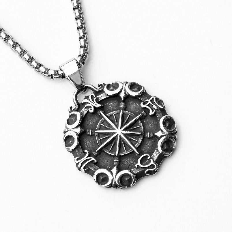 Men's Punk Titanium Steel Skull Personality Retro Domineering Necklace