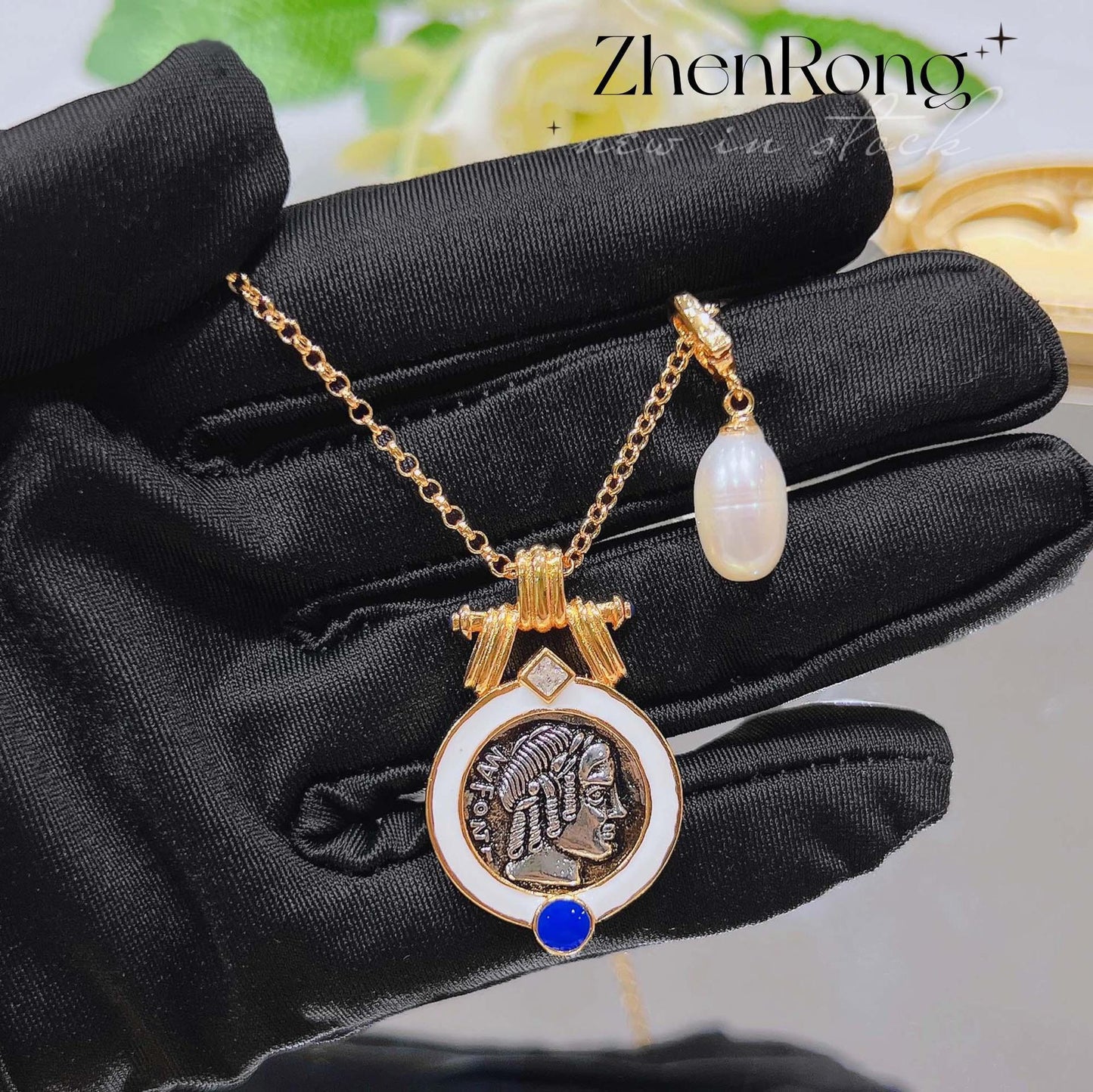 Baroque Pearl Exquisite Double-sided Engraved Relief Apollo Necklaces