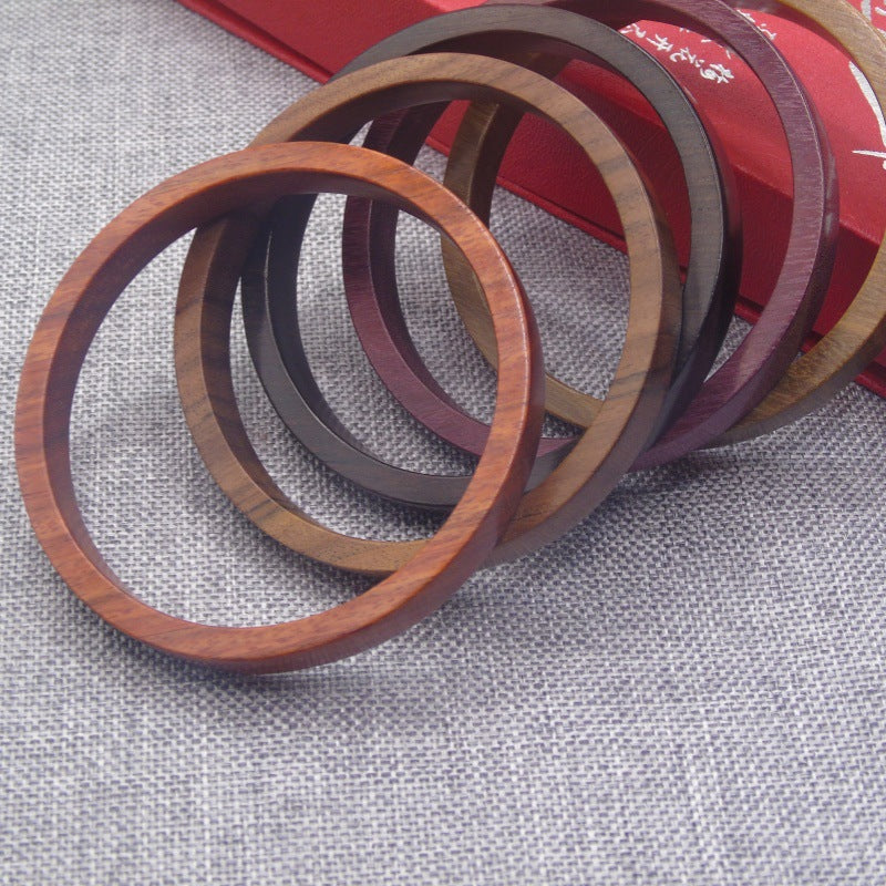 Ebony Square Vintage Chain Circle Personality Big Raw Paint Bracelet