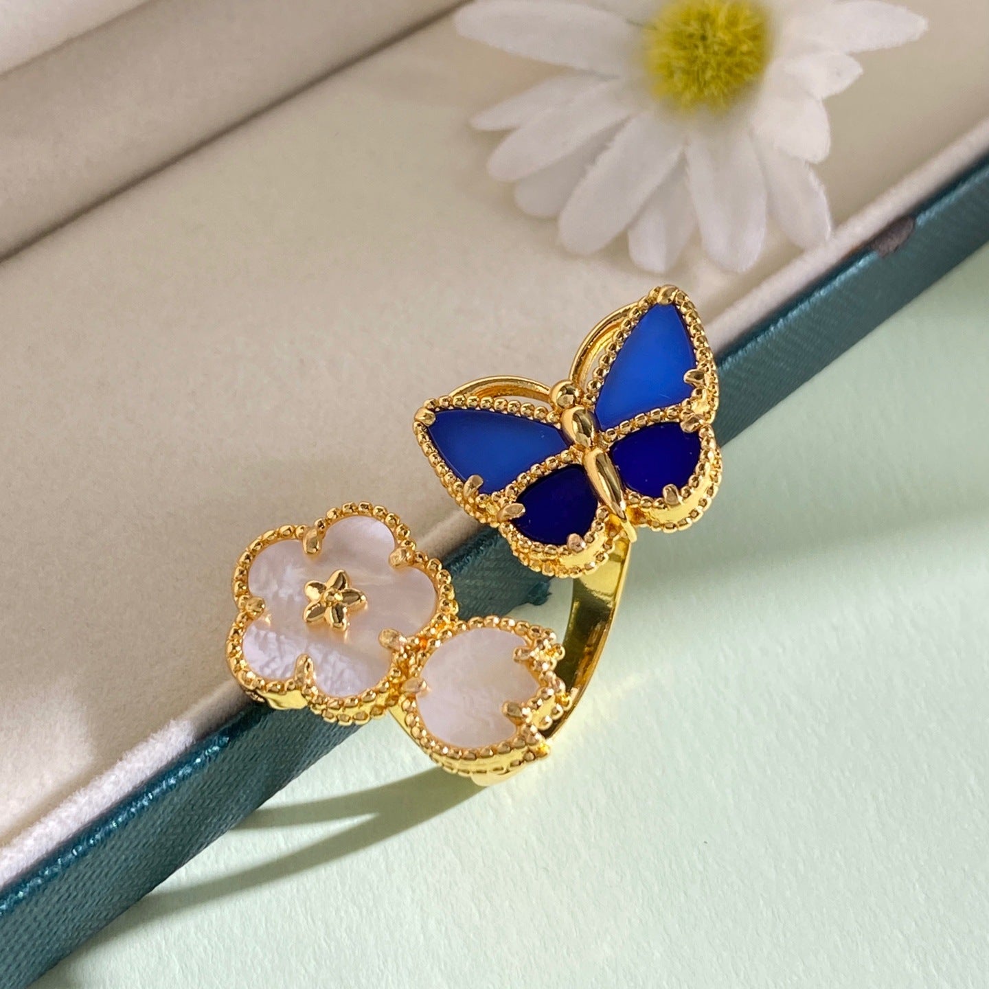 Ingenious Butterfly Flower Car Blue Green Contrast Color Fresh Elegant Jewelry Set