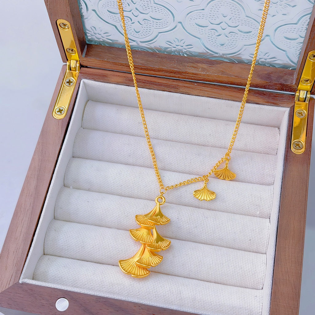 Ginkgo Leaf Variety Retro Affordable Luxury Fashion Design Necklace