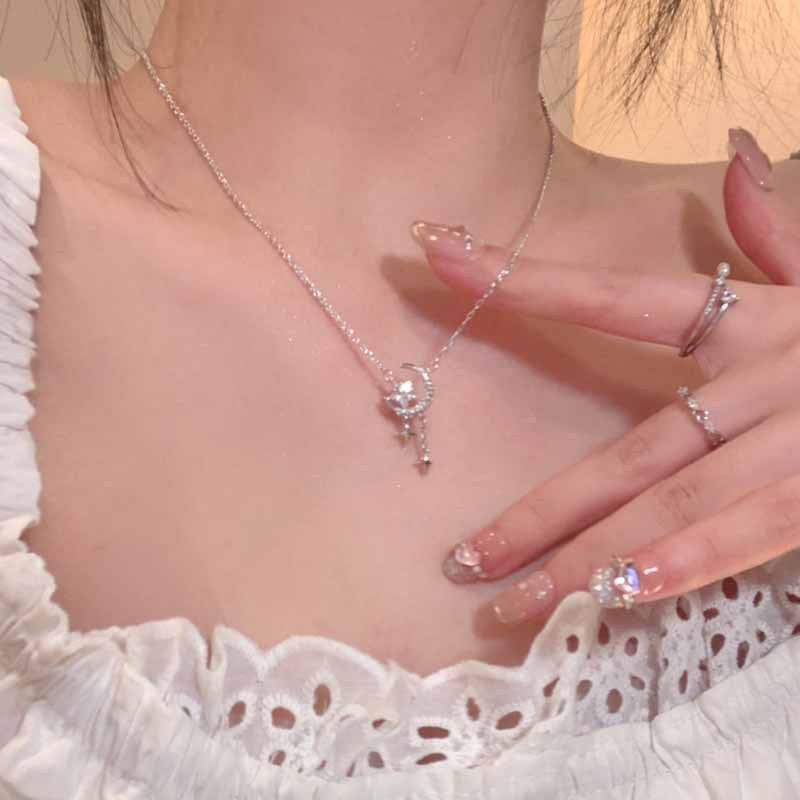 Women's Moon Cold Style High Fashion Design Clavicle Necklaces