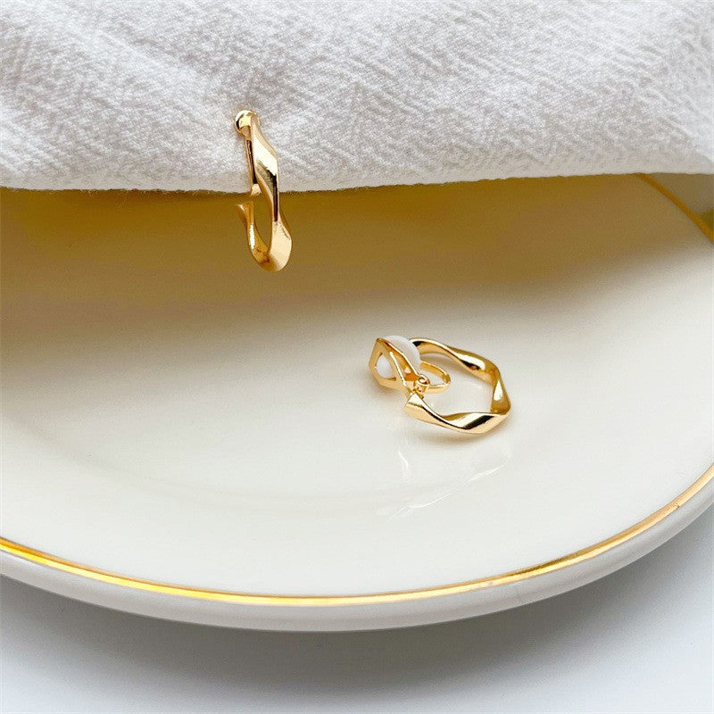 Simple Elegant Fashionable Shaped Circle Female Soft Earrings
