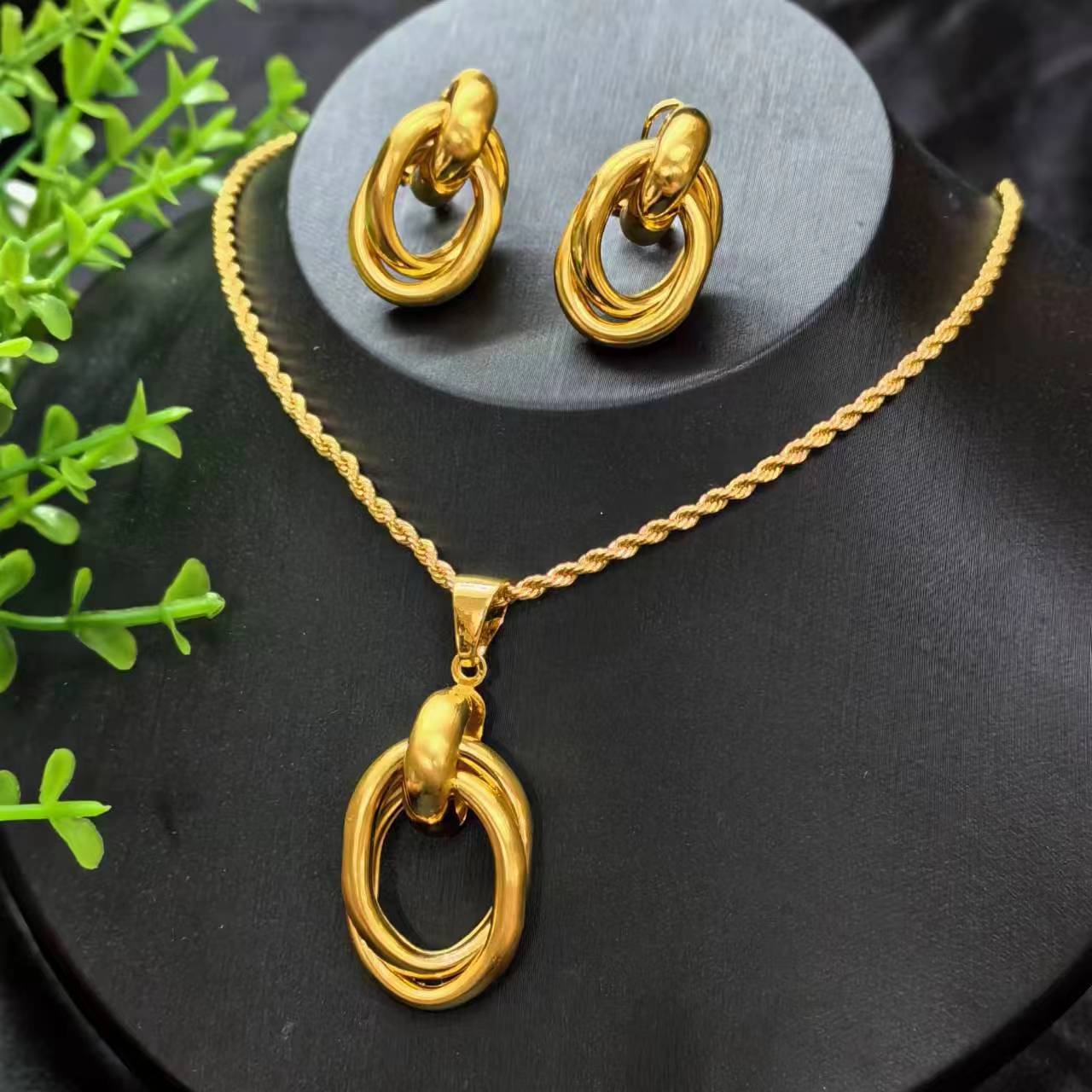 Bridal Ancient French Gold Nigeria Female Jewelry Set