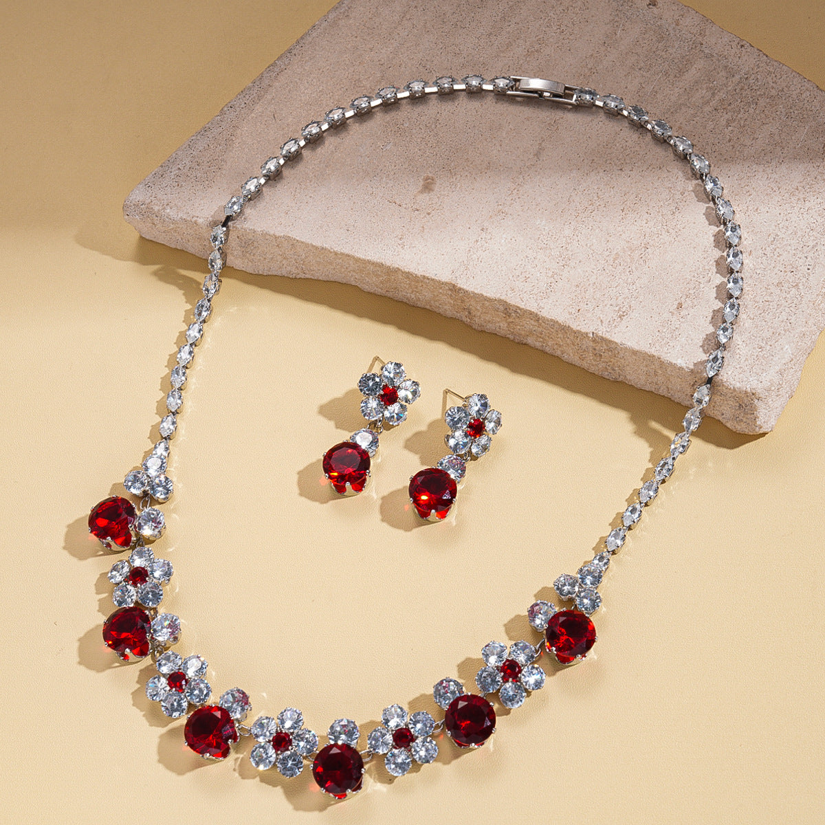 With Diamond Flower Ear Niche Design Clavicle Jewelry Set