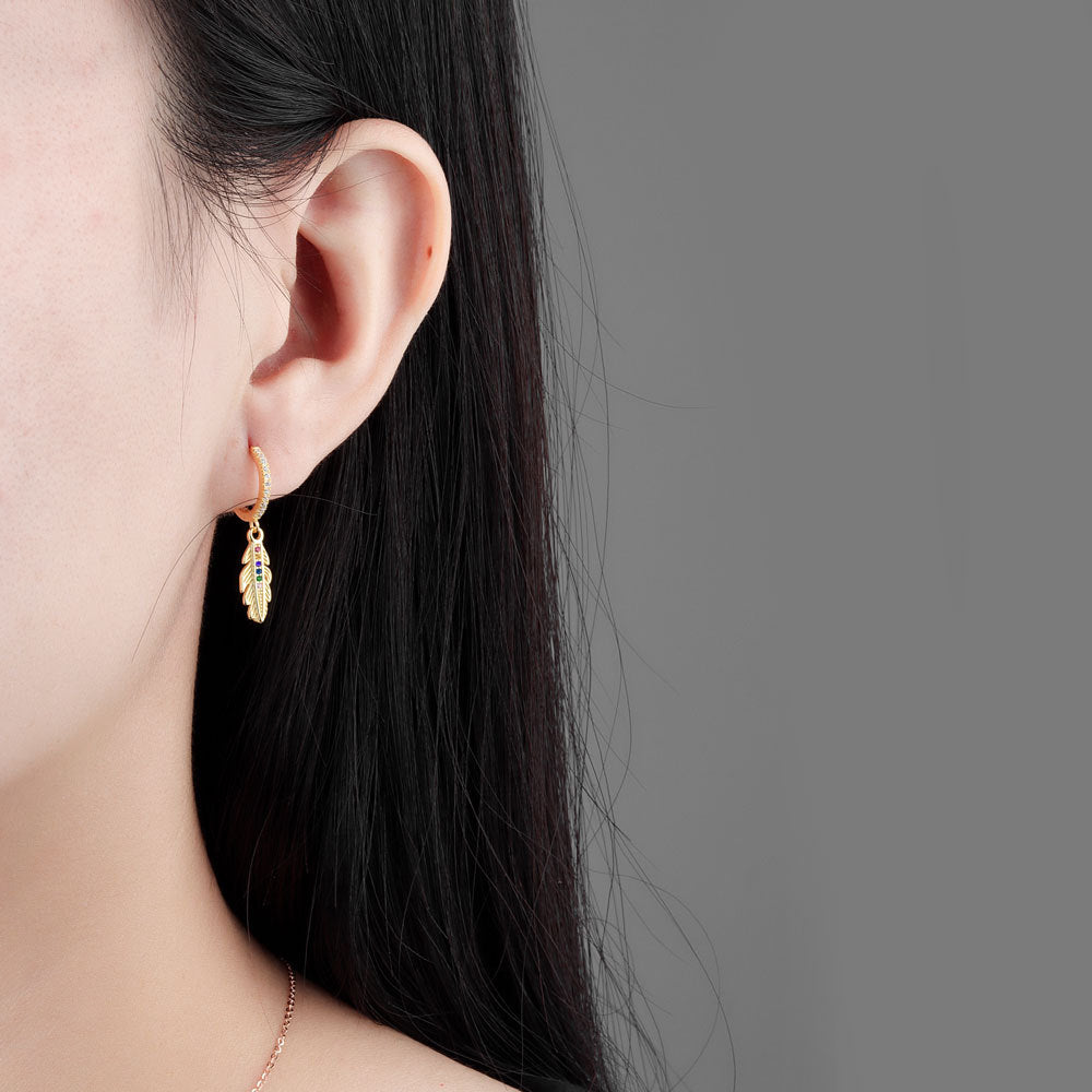 Boucles d'oreilles sauvages mignonnes de haute qualité à clip d'oreille en diamant pour femmes