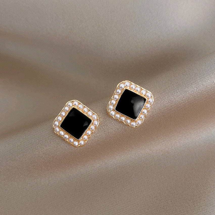Color Female Niche Design Advanced French Stud Earrings