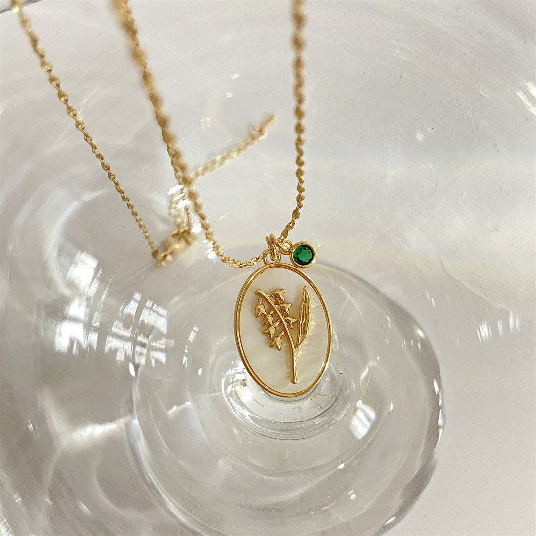 Hair December Flower Three-dimensional Oval Shell Pendant Necklaces