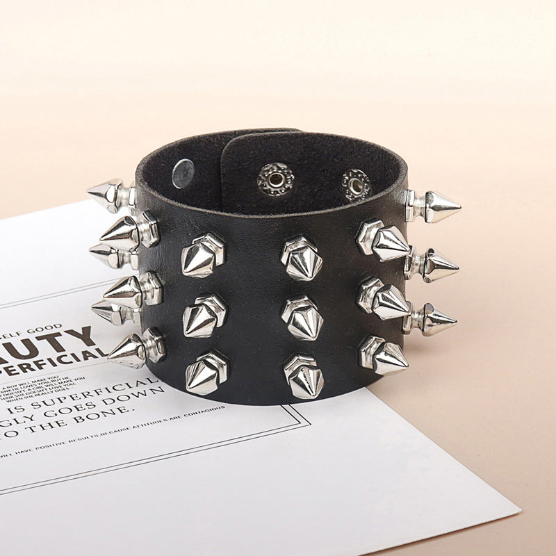 Exaggerated Personalized Three-row Rivet Pointed Nail Bracelets