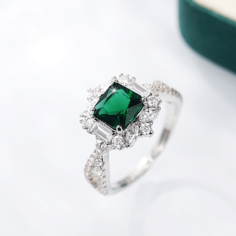 Women's Inlaid Grandmother Green Princess Square Zircon Rings