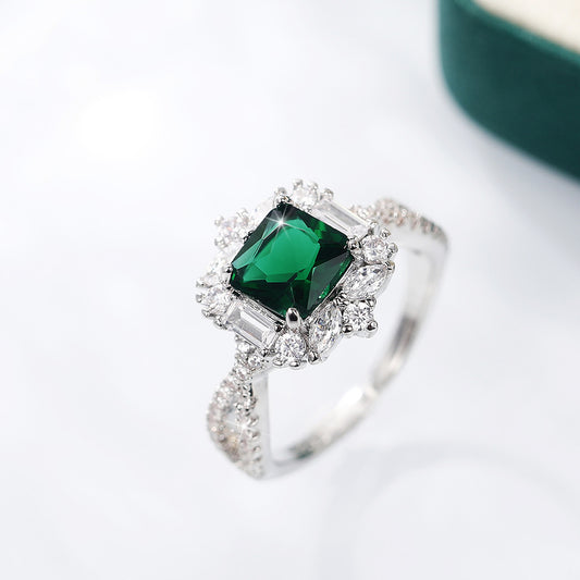 Women's Inlaid Grandmother Green Princess Square Zircon Rings