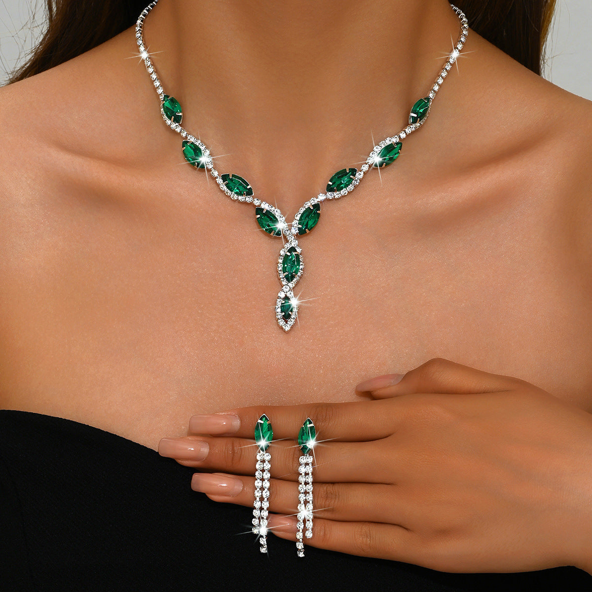 Personalized Color Horse Eye Water Drop Tassel Jewelry Set