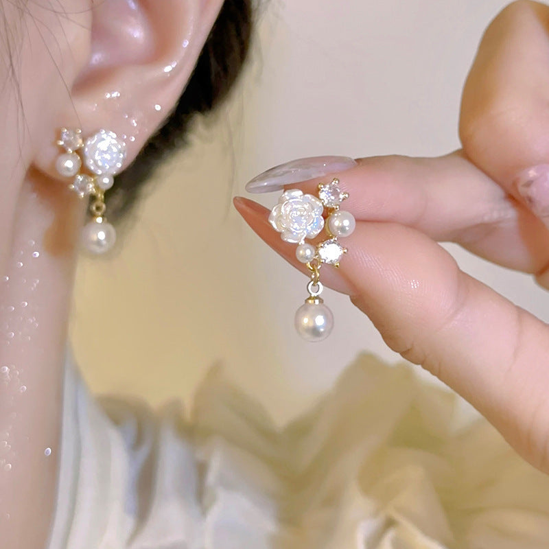 Women's Needle Fresh Flower For Mori Temperamental Stud Earrings