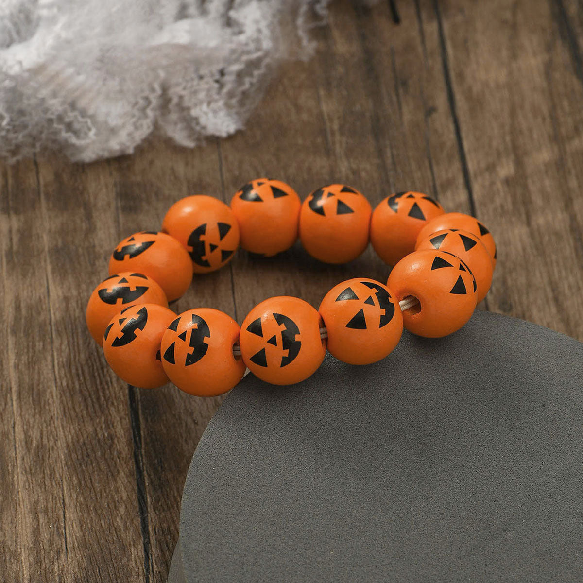 Women's Personality Fashion Wooden Bead Pumpkin Spider Printed Bracelets