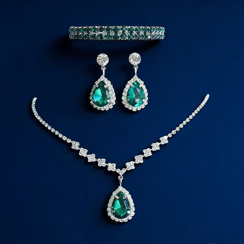 Simple Exquisite Three-piece Full Diamond Clavicle Dinner Jewelry Set