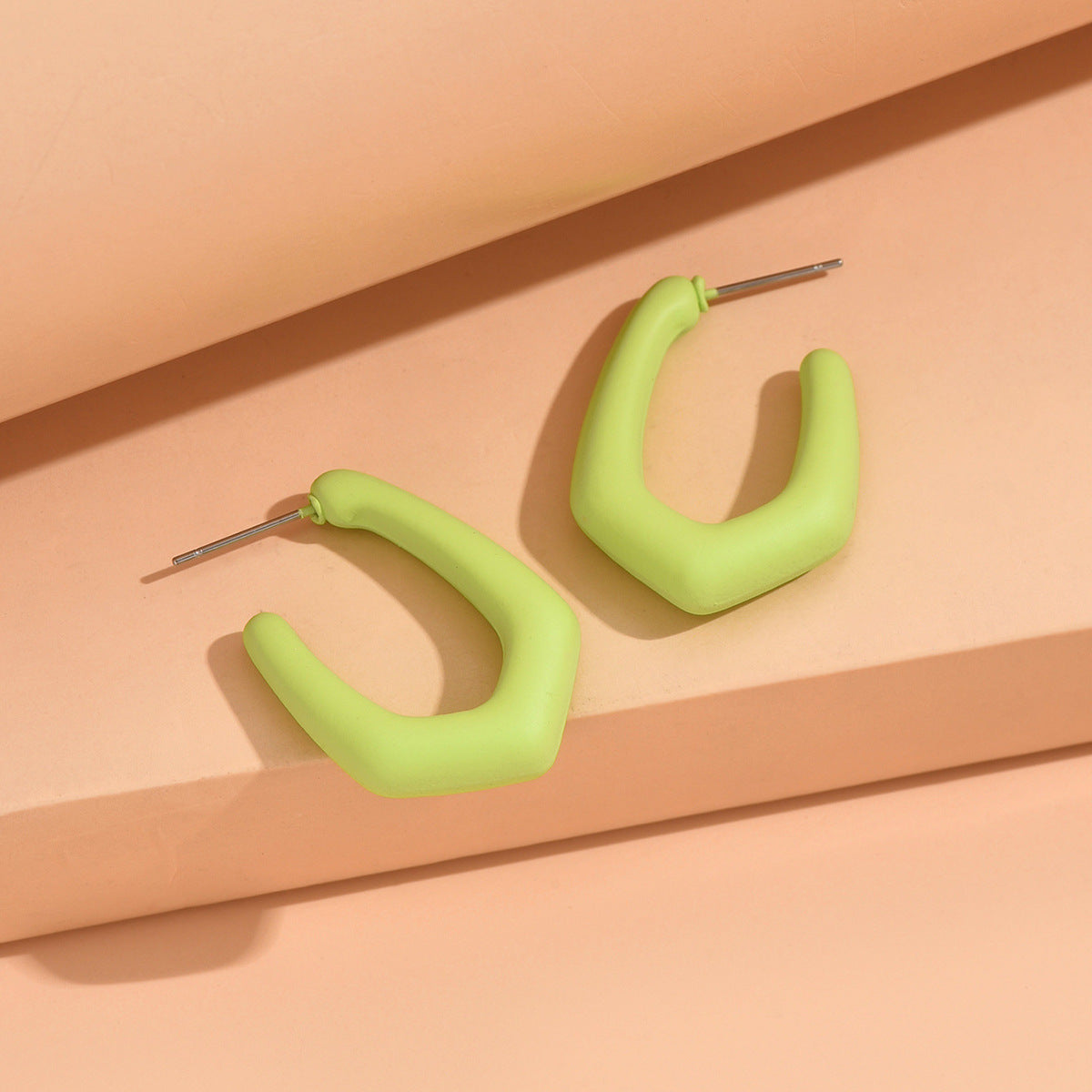 Women's French Retro Color Geometric Ear Eardrops High Earrings