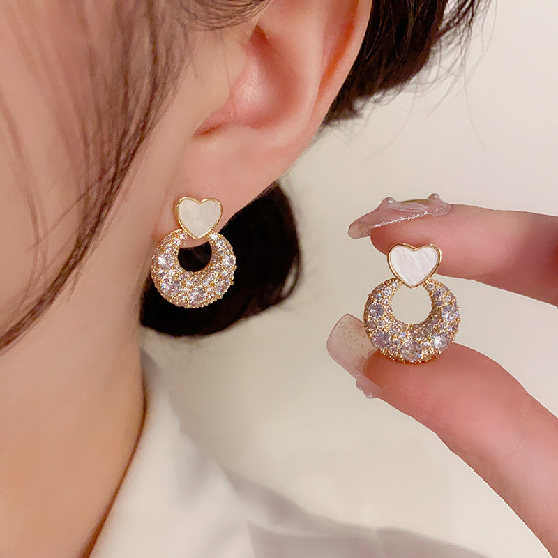 Fashion Light Extravagant Love Heart Zircon Sier Needle Elegant Earrings