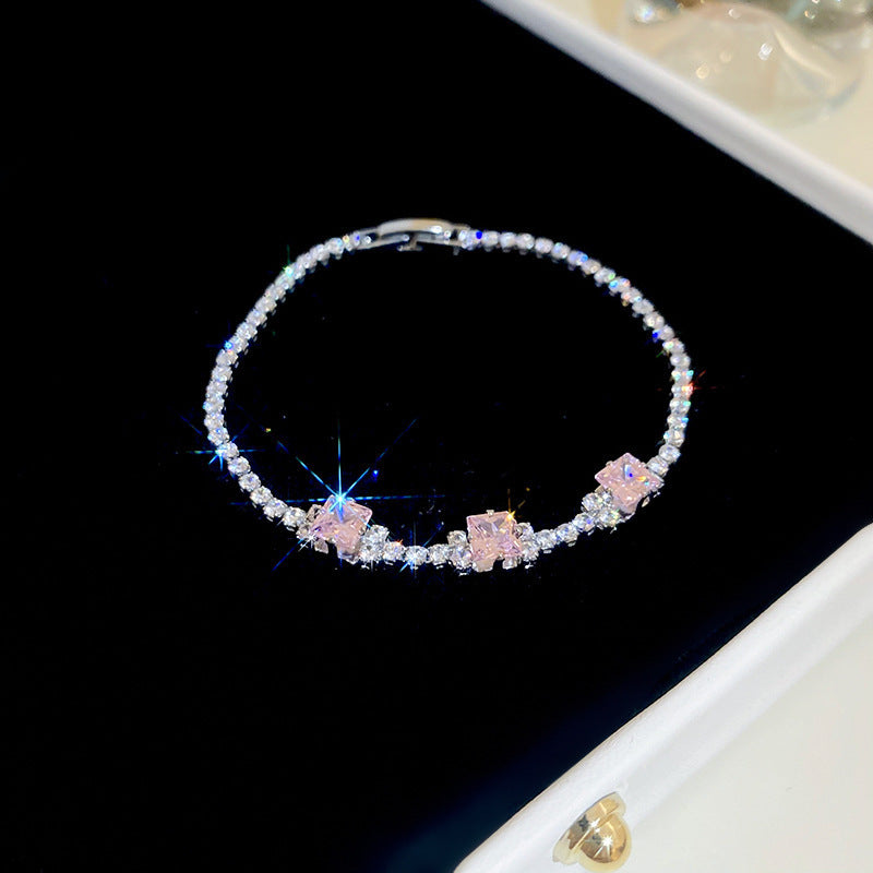 Round Pull-out Retro Minority Elegant Light Luxury Bracelets