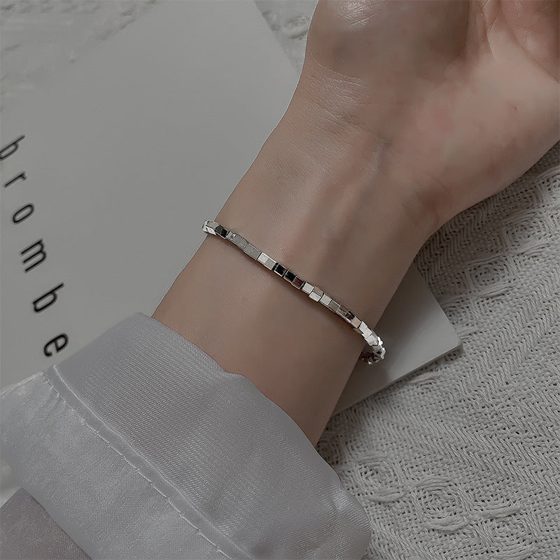 Personalisierte quadratische Röhre, geometrisch, modisch, kaputtes Paar, koreanische Armbänder