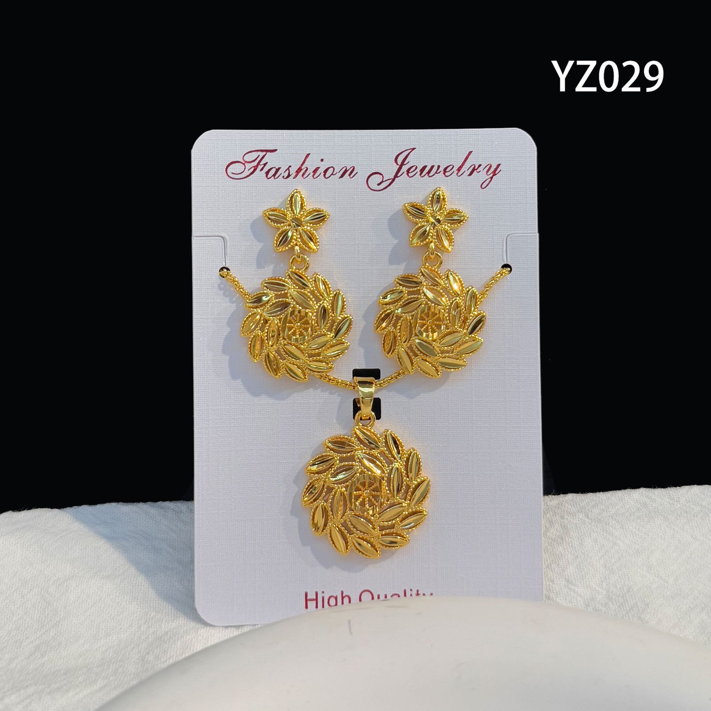 Love Heart Flowers Ear Medium Suit Pendants
