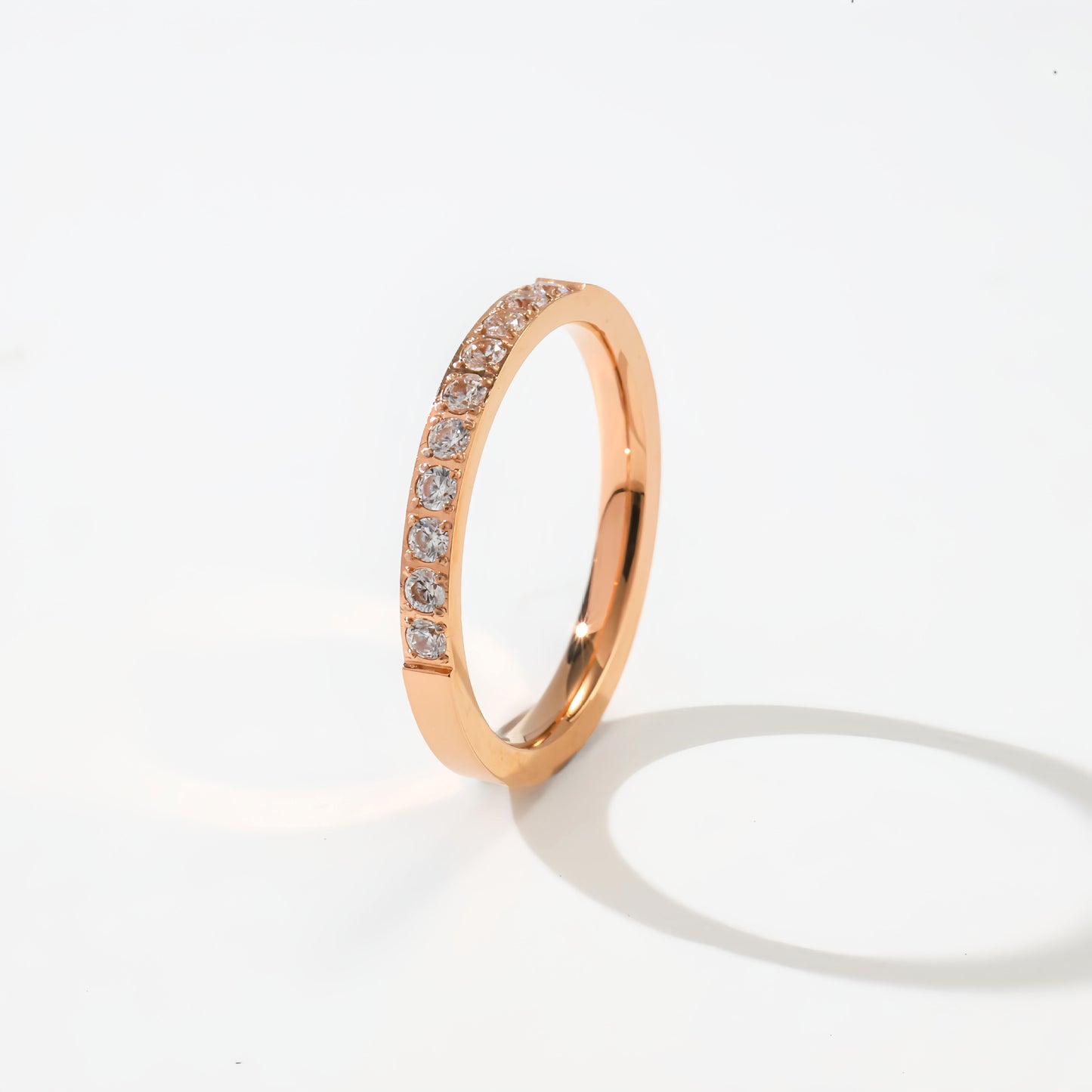 Full Diamond Row Simple Light Luxury Ring