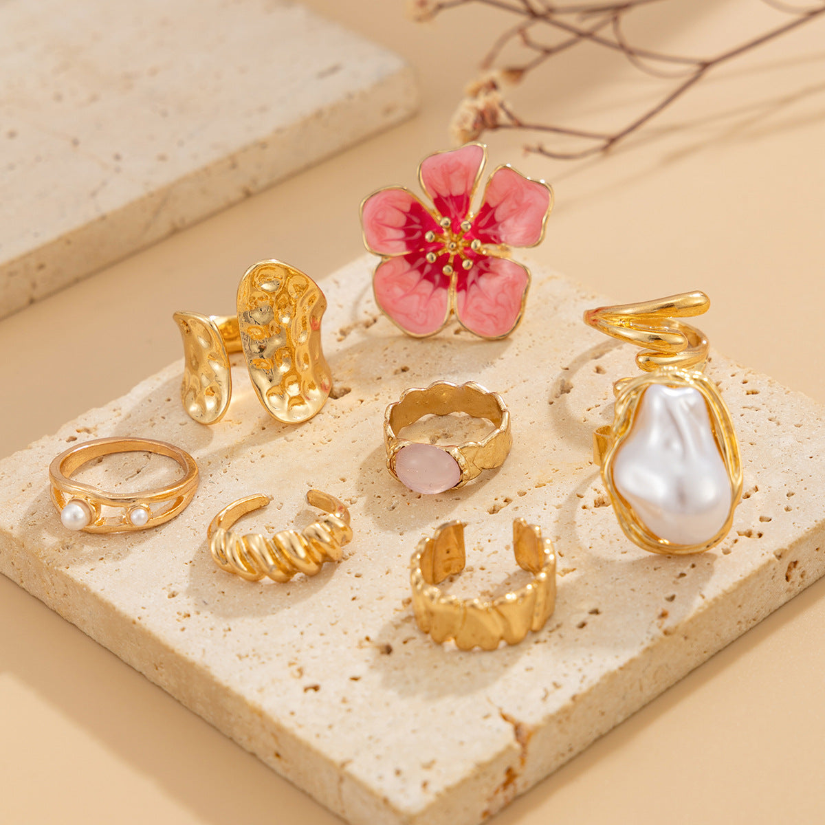 Simulation Glaze Flowers Twin Baroque Pearl Twisted Ring