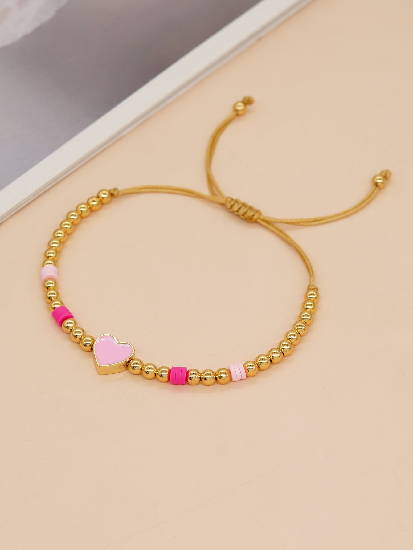 Damen-Armbänder im einfachen Polymer-Ton-Kupferperlen-Rosa-Stil