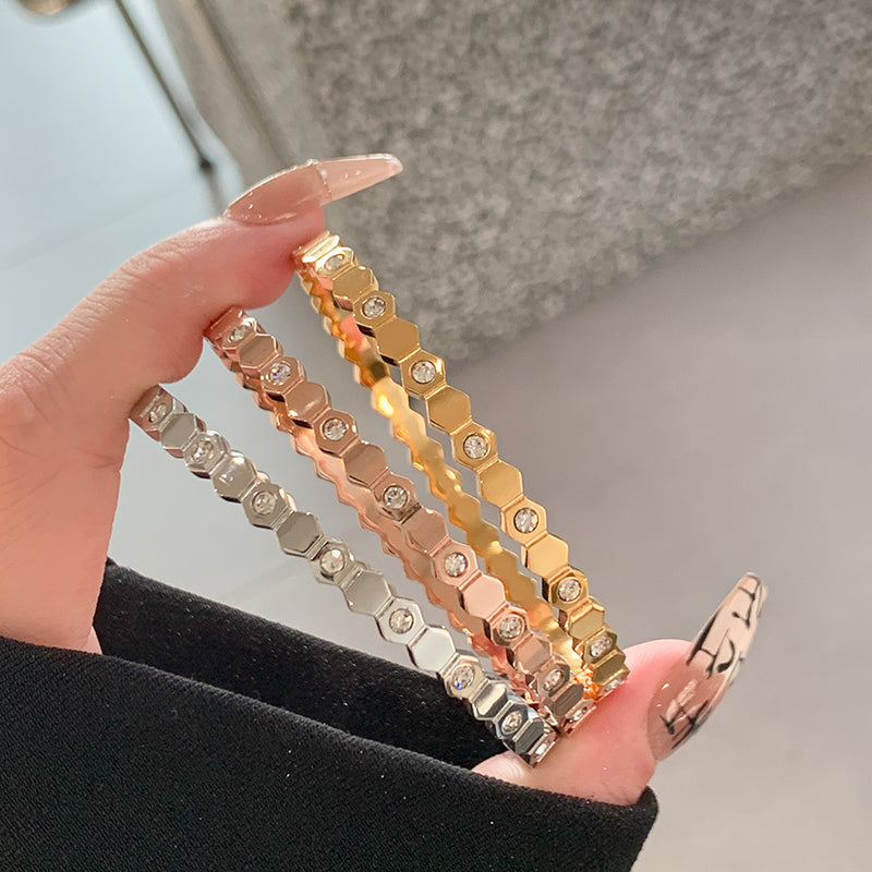 Women's Honeycomb Titanium Steel High Sense Simple Light Luxury Bracelet