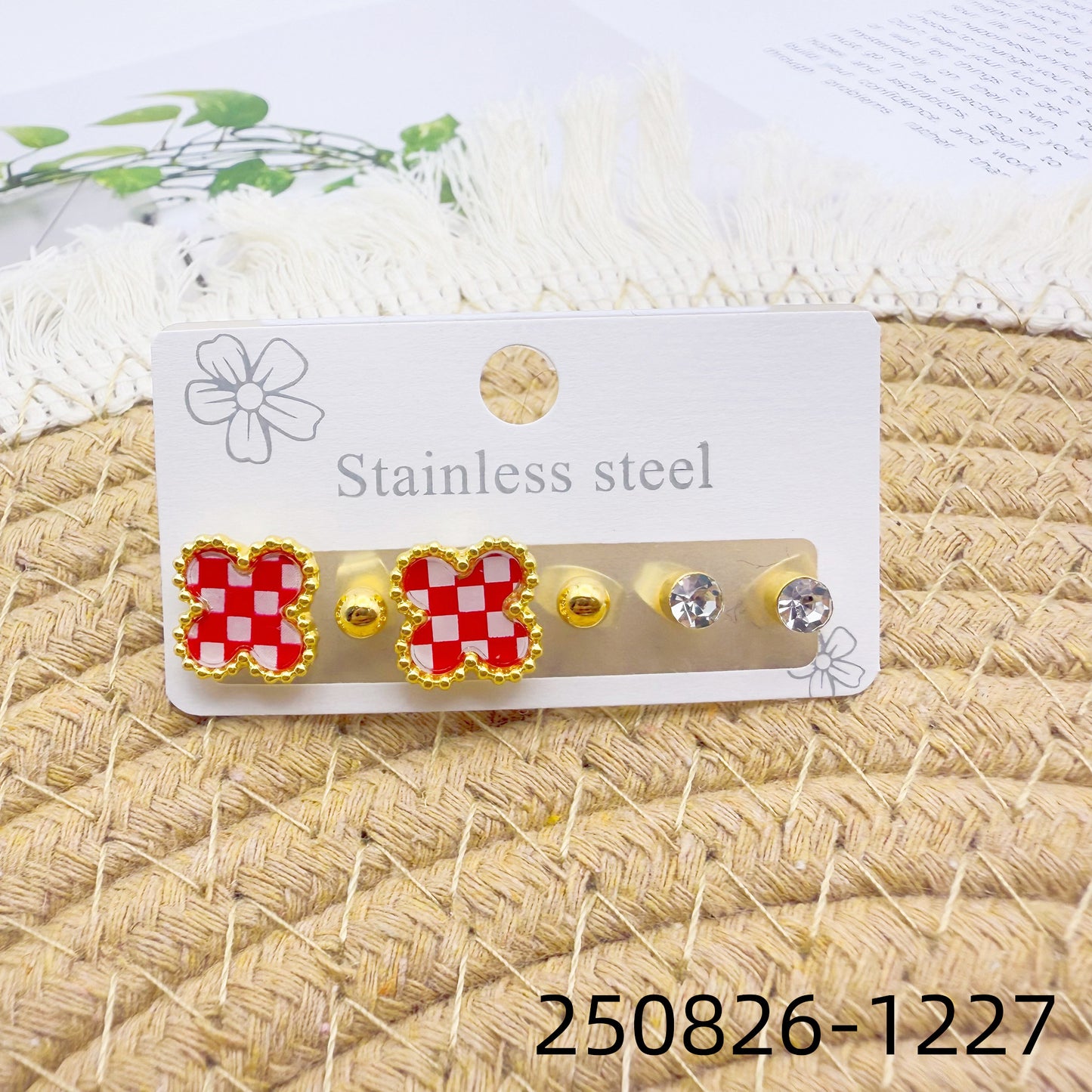 Women's Love Heart High-grade Stainless Steel Diamond Wild Trendy Golden Ear Stud Earrings