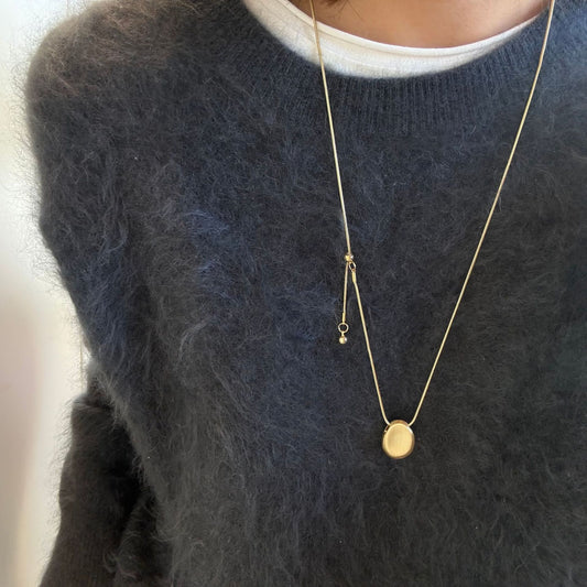 Women's Retro Personalized Oval Brushed Gold Sier Bean Pull-out Necklaces