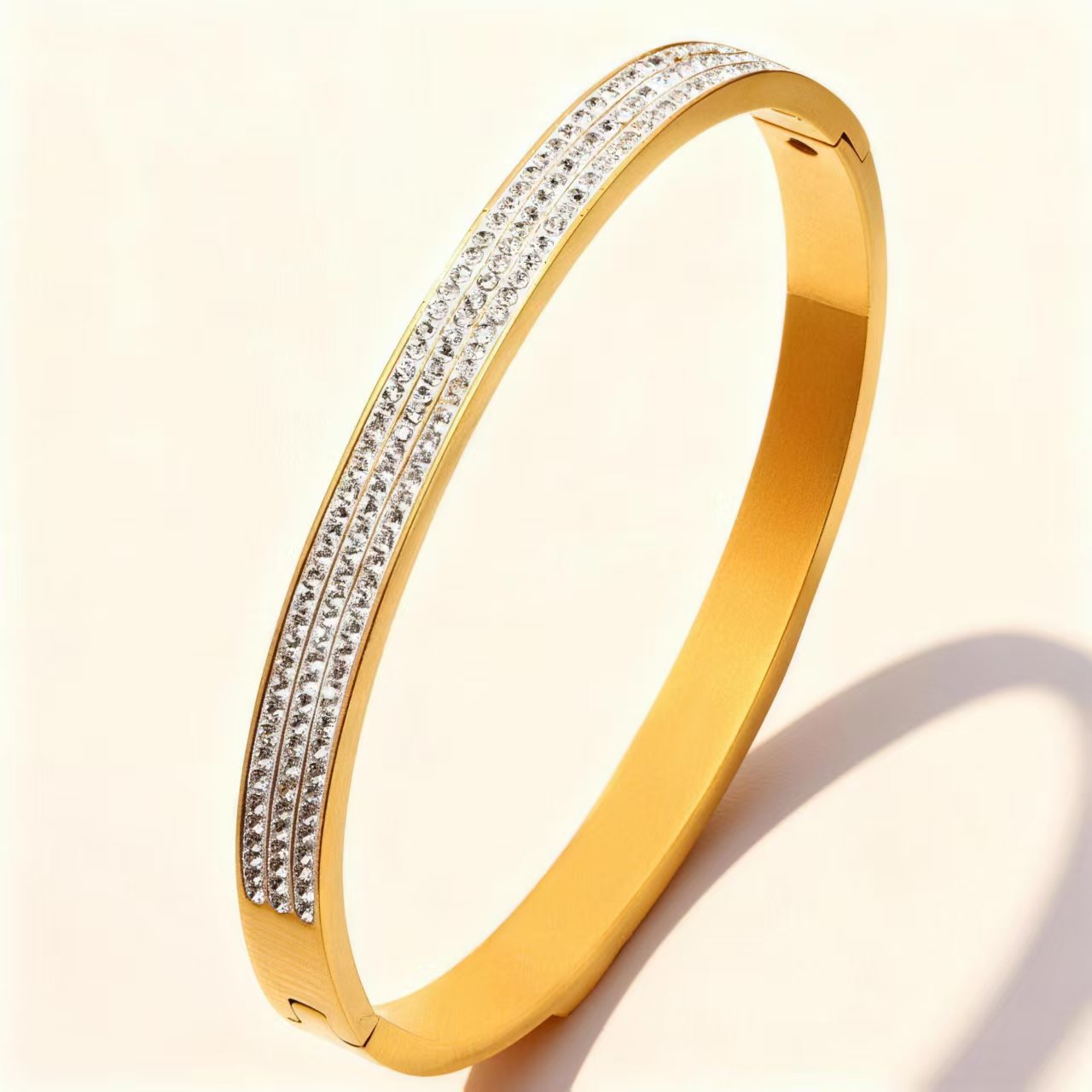 Innovative Stainless Steel Titanium Fashion Gold-plated Bracelets