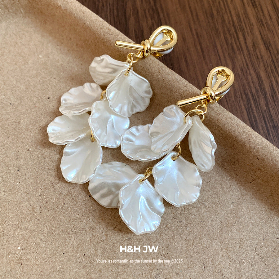 Women's Petal Fringe Bone French Simplicity Fashion Light Luxury Earrings