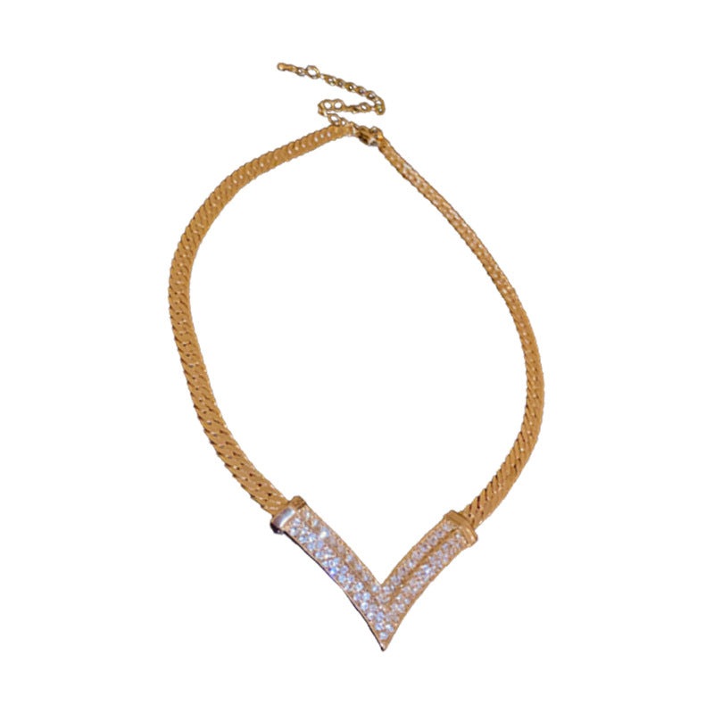 Diamond V-shaped Niche High-grade Light Luxury Clavicle Necklaces