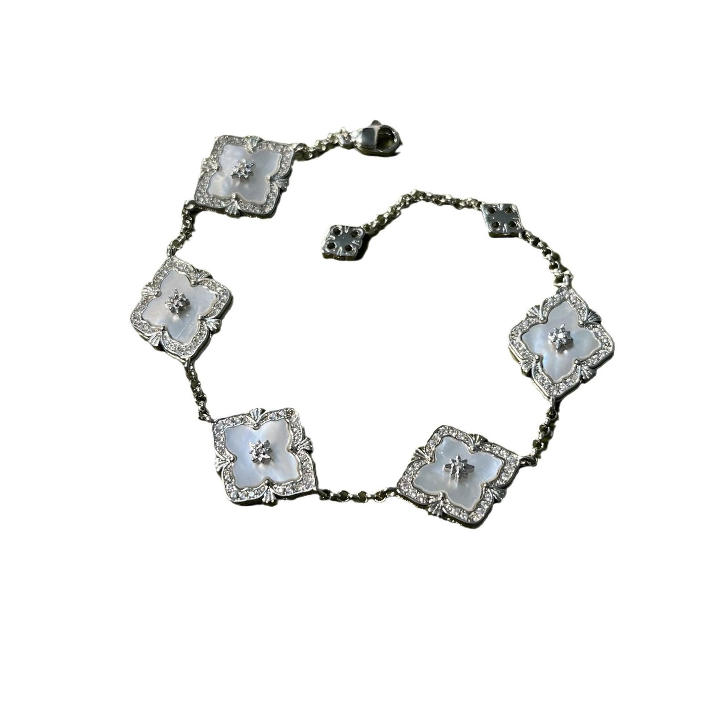 Clover Natural White Shell Light Luxury Cold Jewelry Set