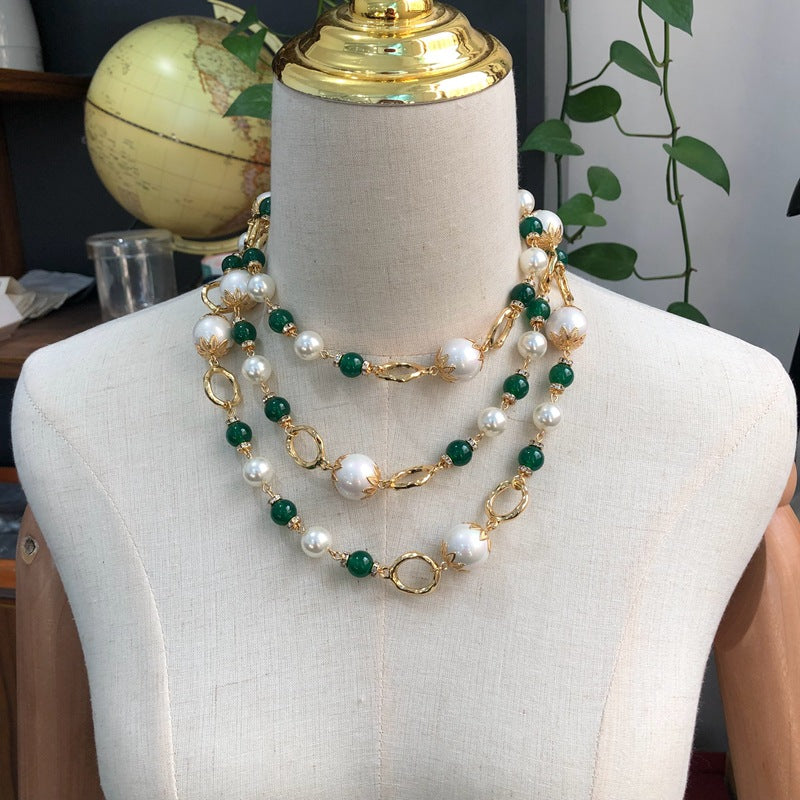 Retro Court Long Winding Green Agate Horse Shell Round Necklaces